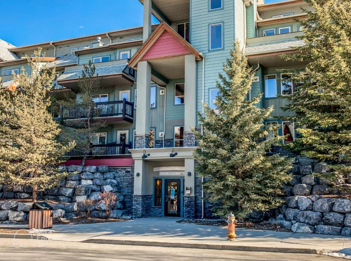 Appartement Rocky Mountain Getaway With Outdoor Heated Pool, 3 Hot Tubs, Gym, Bbq, Garage & 24 Hour Reception Near Banff *